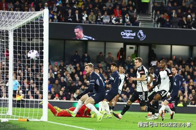 世界杯-奥亚萨瓦尔点射波罗破门 西班牙2-0法国进决赛